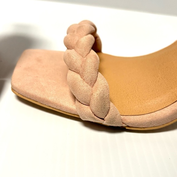 Torrid Blush Braided Sandal Size 8.5 - Picture 9 of 11